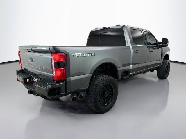 Used 2024 Ford F250 Lariat w/ Tremor Off-Road Package AWD/4WD image 7