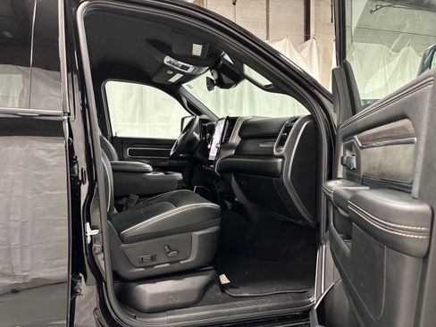 Used 2026 RAM 2500 Laramie AWD/4WD image 55