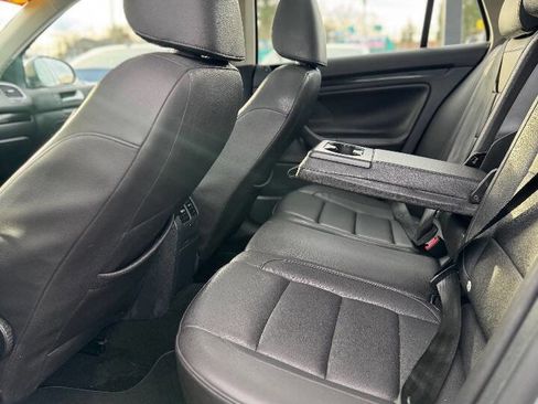 Used 2014 Volkswagen Jetta TDI image 10