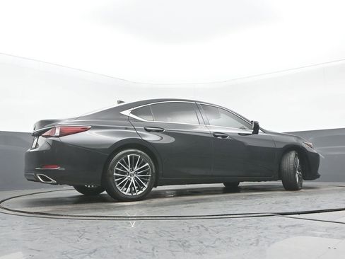 Used 2023 Lexus ES 350 w/ Premium Package image 30
