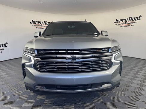 Used 2024 Chevrolet Tahoe Premier w/ Premium Package AWD/4WD image 5