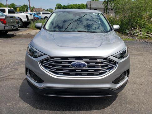 Used 2022 Ford Edge SEL w/ Convenience Package AWD/4WD image 2