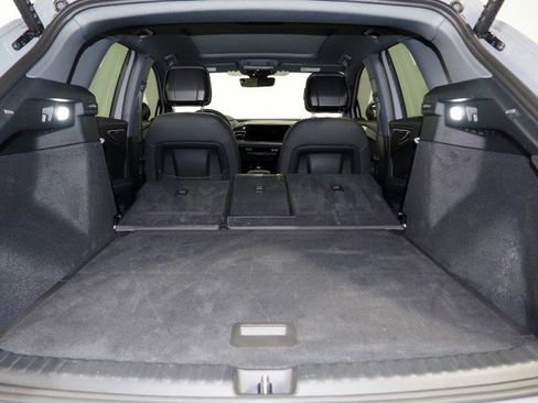 Used 2024 Audi Q4 e-tron Premium Plus w/ Premium Plus image 38