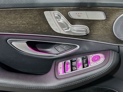 Used 2020 Mercedes-Benz C 300 4MATIC Sedan image 13