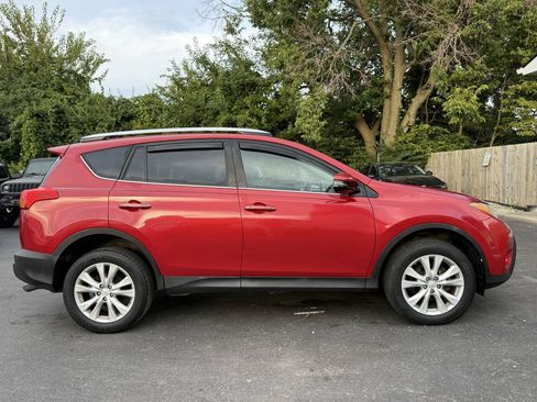 Used 2013 Toyota RAV4 Limited AWD/4WD image 33