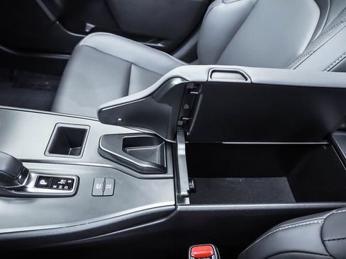 Certified 2025 Lexus UX 300h FWD image 18