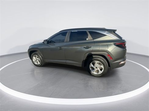 Used 2022 Hyundai Tucson SEL image 6