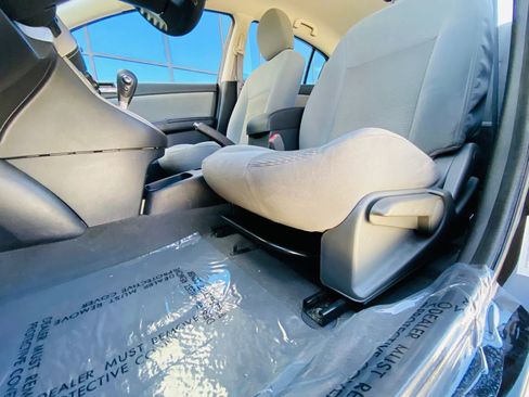 Used 2010 Nissan Sentra 2.0 S image 6