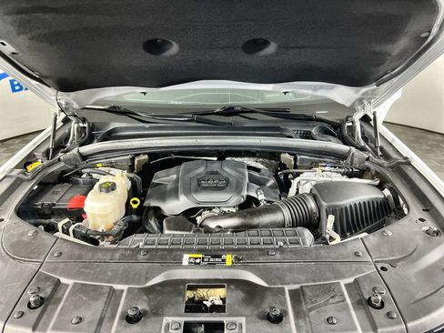 Used 2022 Jeep Grand Cherokee Summit AWD/4WD image 31