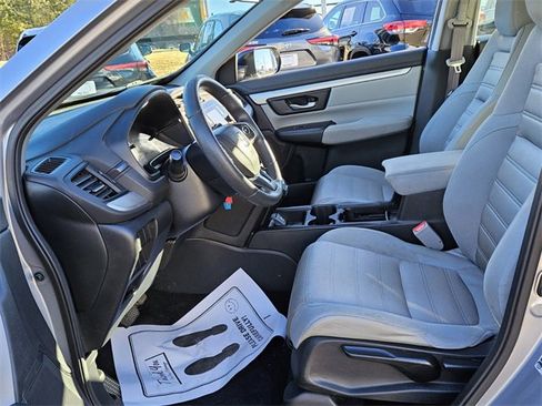 Used 2019 Honda CR-V LX image 5