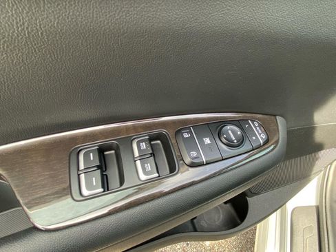 Used 2018 Kia Optima EX w/ Premium Package FWD image 45