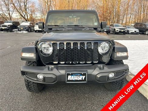 Certified 2021 Jeep Gladiator Sport image 3