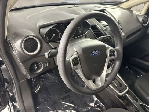Used 2019 Ford Fiesta SE FWD image 23
