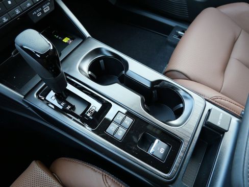 New 2026 Subaru Outback Touring XT image 10