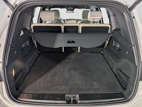 Certified 2025 Mercedes-Benz GLB 250 image 9