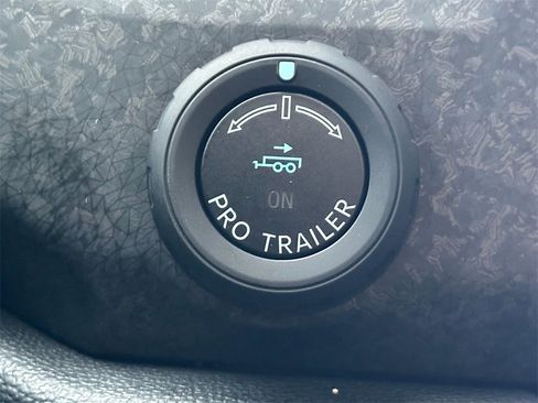 Used 2023 Ford Expedition Max Limited image 33