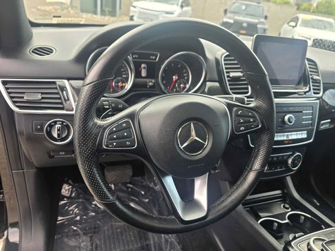 Used 2018 Mercedes-Benz GLE 350 4MATIC image 25