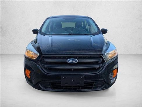 Used 2017 Ford Escape S image 2