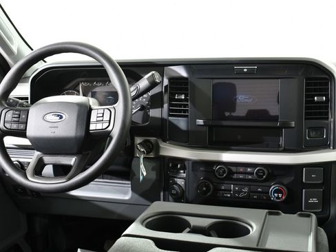 New 2026 Ford F550 4x4 Crew Cab w/ XLT Value Package image 8