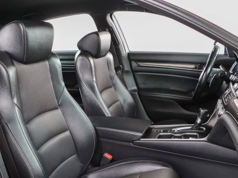 Used 2022 Honda Accord Sport image 26