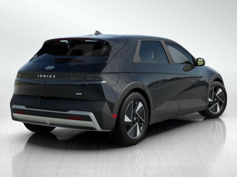 New 2026 Hyundai Ioniq 5 SEL AWD/4WD image 5