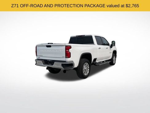 Used 2025 Chevrolet Silverado 3500 LTZ w/ LTZ Plus Package AWD/4WD image 5