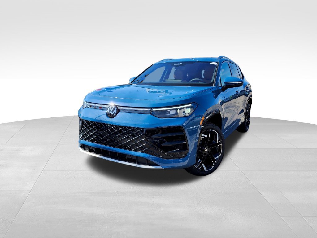New 2026 Volkswagen Tiguan SEL R-Line AWD/4WD image 3