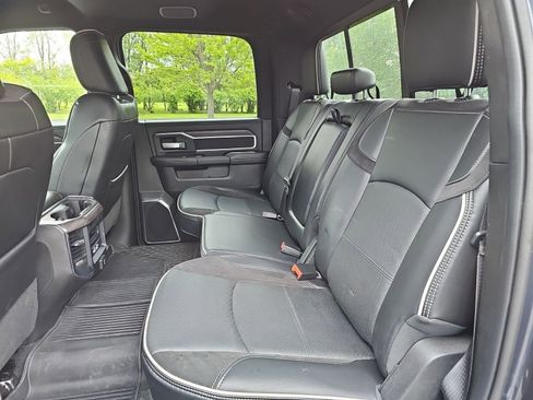 Used 2025 RAM 2500 Laramie AWD/4WD image 19