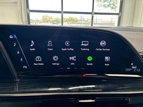 Used 2024 Cadillac Escalade Sport w/ LPO, ONYX Package RWD image 20