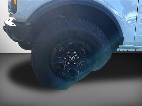 Used 2024 Ford Bronco Wildtrak AWD/4WD image 8