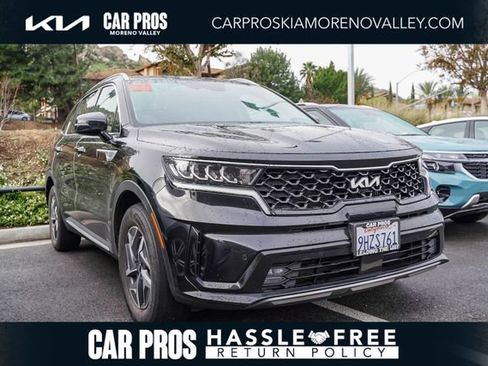 Certified 2023 Kia Sorento EX image 1
