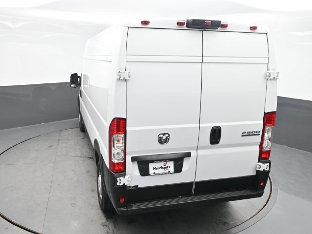Used 2026 RAM ProMaster 2500 w/ Convenience Group FWD image 24