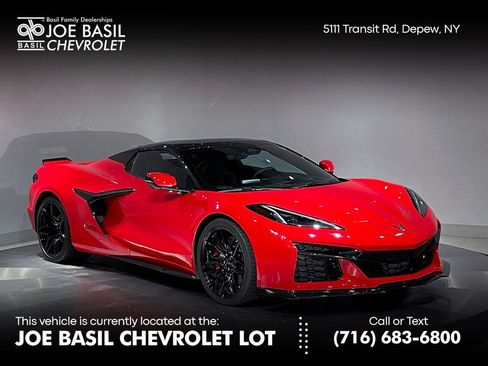 Used 2024 Chevrolet Corvette Z06 RWD image 1