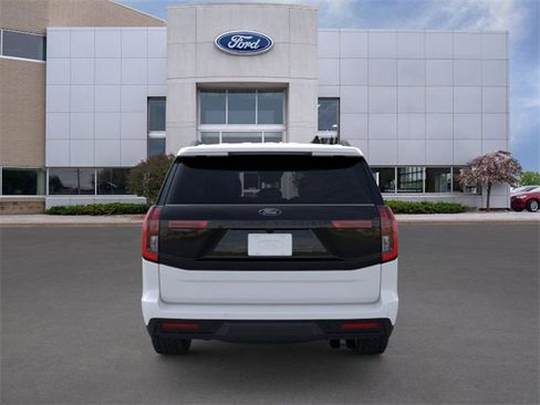 New 2026 Ford Expedition Tremor image 5