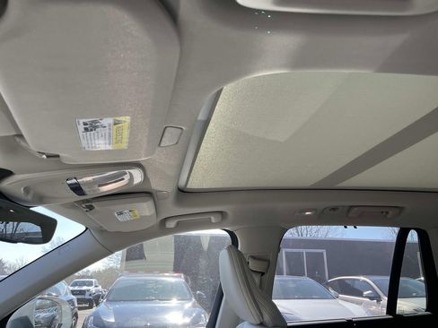 New 2026 Volvo XC90 B6 Ultra image 26