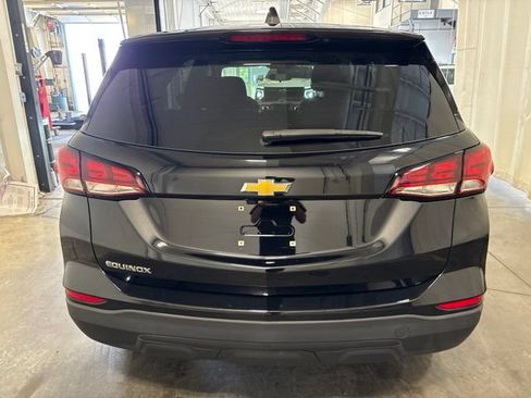 Used 2024 Chevrolet Equinox LS w/ LS Convenience Package FWD image 5