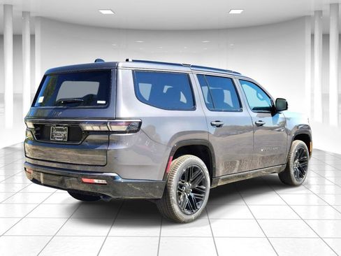 New 2026 Jeep Grand Wagoneer Limited AWD/4WD image 3