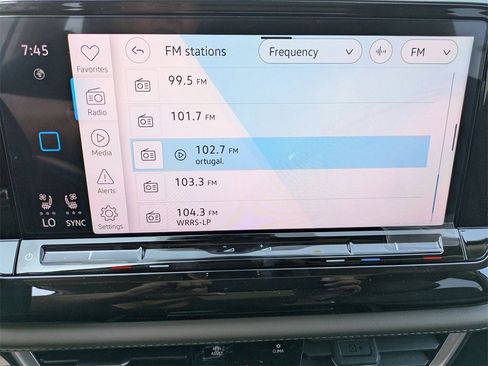 New 2025 Volkswagen Atlas SEL image 23