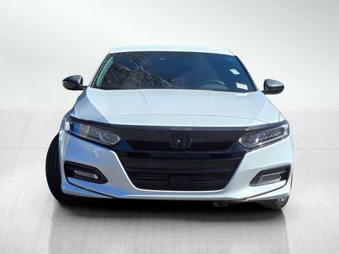 Used 2020 Honda Accord Sport image 3