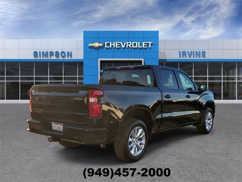 Used 2025 Chevrolet Silverado 1500 Custom image 8