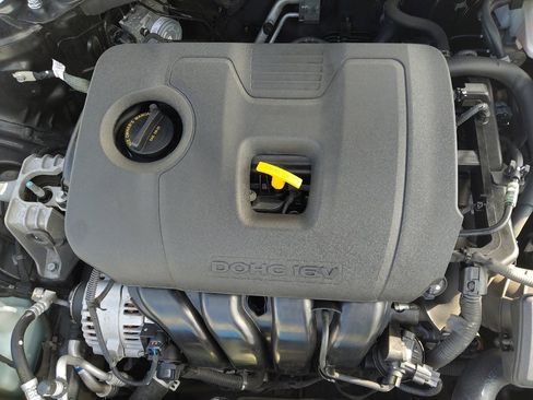 Used 2019 Kia Forte LXS image 30