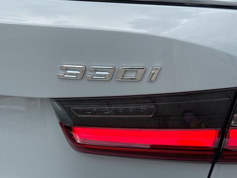 New 2026 BMW 330i Sedan RWD image 11