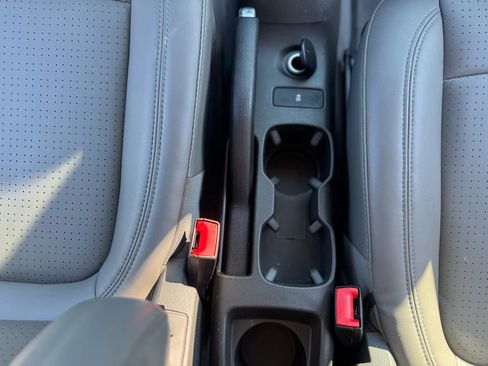 Used 2014 Chevrolet Sonic LTZ image 37