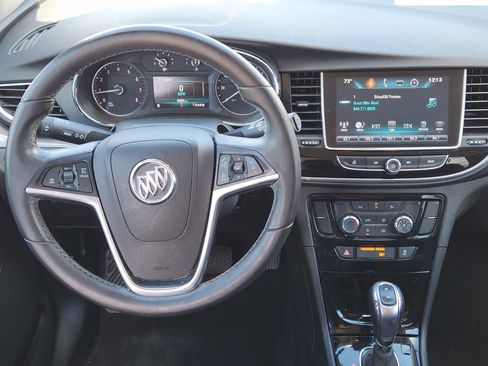 Used 2017 Buick Encore Preferred image 27