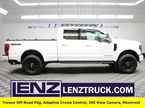 Used 2021 Ford F250 Lariat image 1