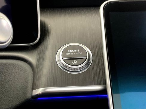 Certified 2022 Mercedes-Benz S 580 4MATIC Sedan image 37
