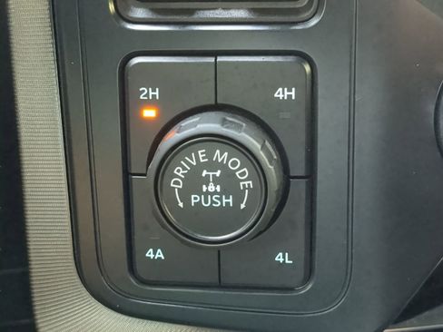 Certified 2025 Ford F150 Platinum AWD/4WD image 63