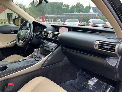 Used 2014 Lexus IS 250 AWD w/ Navigation Package image 23