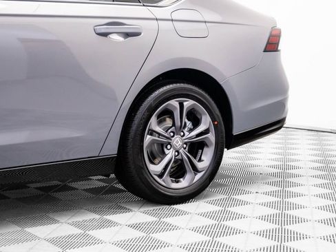 Certified 2025 Honda Accord EX-L image 34