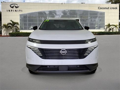 Used 2026 Nissan Murano SV image 2